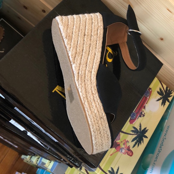 New Avery Black favorite wedge - Picture 4 of 5